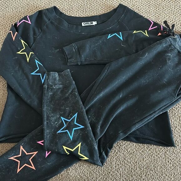 Chrldr Women’s Faded Black with Rainbow Stars Matching Jogger Set - Size S - Picture 1 of 7